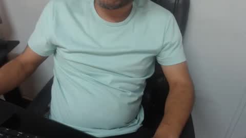     online show from 12/14/25, 05:18