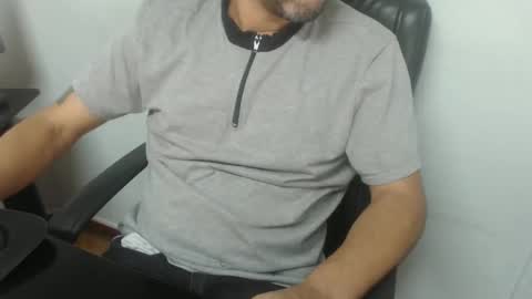     online show from 12/18/25, 12:44