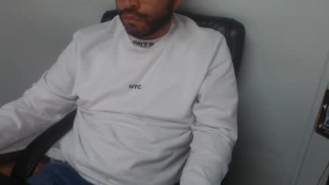     online show from 01/11/26, 04:28