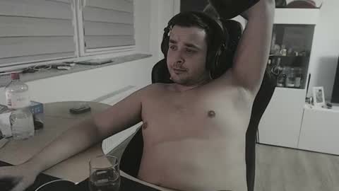 Snapshot of dershark chatting on 09/14/25, 02:00 dershark online show from 09/14/25, 02:00