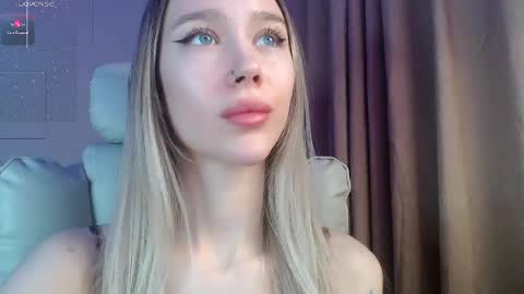 Ari online show from 04/12/26, 04:34