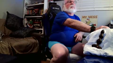 Snapshot of desertknight56 chatting on 02/11/25, 03:29 D K online show from 02/11/25, 03:29