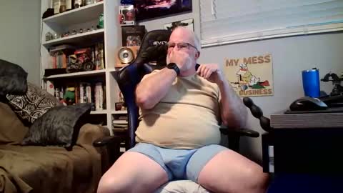 D K online show from 02/23/26, 01:25