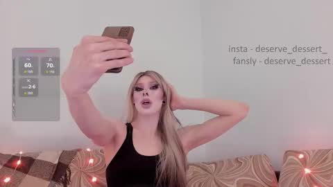 Domi  online show from 11/23/25, 08:08