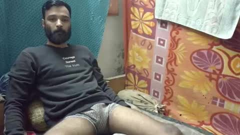 desi_boy799417 online show from 12/15/25, 06:17