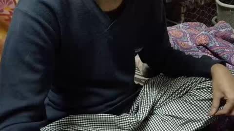 desi_boy799417 online show from 01/18/26, 07:01
