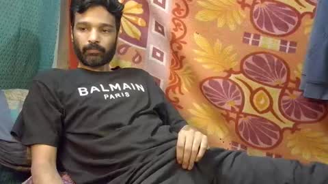 desi_boy799417 online show from 03/12/26, 08:37