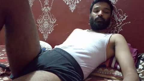 desi_boy799417 online show from 04/17/26, 10:51