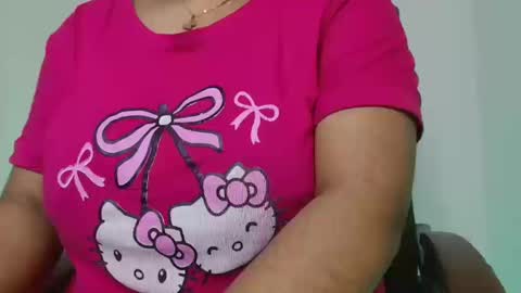 Snapshot of desi_girl_jebin chatting on 12/17/25, 07:03 Jebin online show from 12/17/25, 07:03