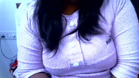 simran online show from 01/04/25, 03:07