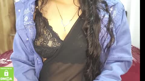 Snapshot of desicoupleshow chatting on 01/03/25, 03:44 Eva and Adam online show from 01/03/25, 03:44