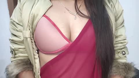 Snapshot of desicoupleshow chatting on 01/26/25, 04:51 Eva and Adam online show from 01/26/25, 04:51