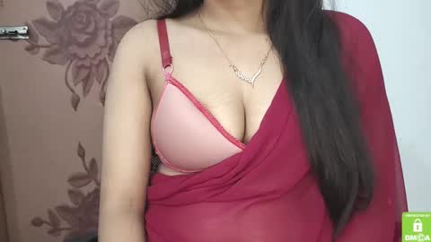 Snapshot of desicoupleshow chatting on 02/14/25, 12:51 Eva and Adam online show from 02/14/25, 12:51