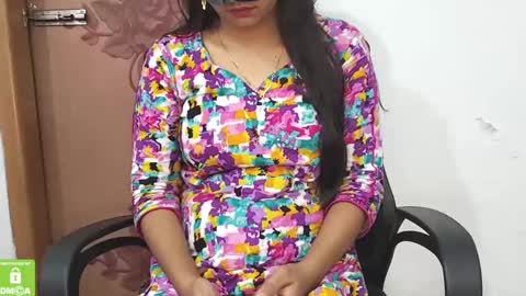 Snapshot of desicoupleshow chatting on 02/18/25, 06:04 Eva and Adam online show from 02/18/25, 06:04