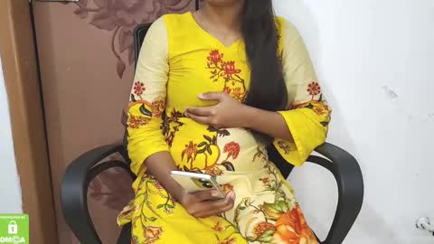 Snapshot of desicoupleshow chatting on 02/25/25, 12:45 Eva and Adam online show from 02/25/25, 12:45