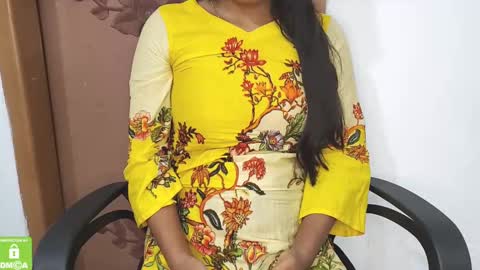 Snapshot of desicoupleshow chatting on 02/27/25, 04:21 Eva and Adam online show from 02/27/25, 04:21