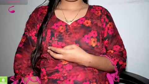 Snapshot of desicoupleshow chatting on 11/13/25, 07:24 Eva and Adam online show from 11/13/25, 07:24