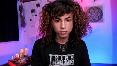 Snapshot of desidias chatting on 01/31/25, 02:48 Desidias online show from 01/31/25, 02:48