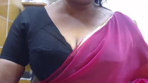 Maisa online show from 06/17/26, 04:52
