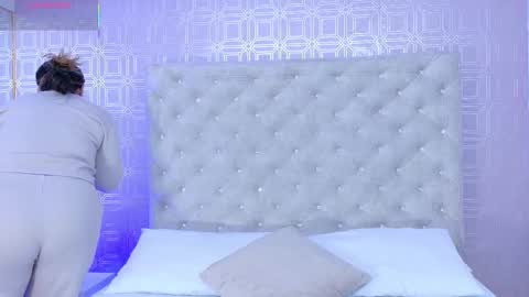 Sara Desire online show from 09/14/25, 12:15