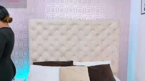 Sara Desire online show from 10/04/25, 12:25