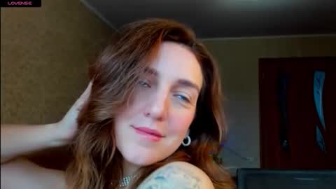 Snapshot of desired_zoya chatting on 12/18/25, 03:56 desired zoya online show from 12/18/25, 03:56