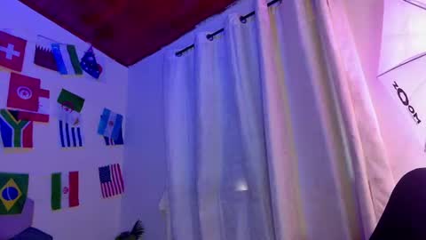 Snapshot of desireduo_tgn chatting on 06/30/26, 07:15 TORI AND MR. BEAR online show from 06/30/26, 07:15