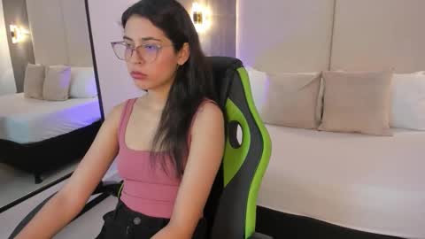 desire online show from 02/18/26, 12:45