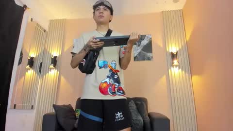 desiresofolympus_ online show from 04/06/26, 07:26