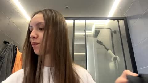 Ksenia online show from 04/04/26, 02:21