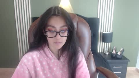 Desiring Angel online show from 12/12/24, 09:58