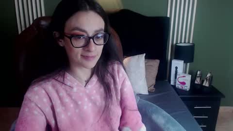 Desiring Angel online show from 12/14/24, 12:33