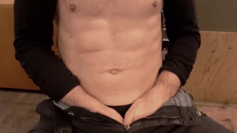 Snapshot of desperado3000 chatting on 02/05/26, 10:53 desperado3000 online show from 02/05/26, 10:53