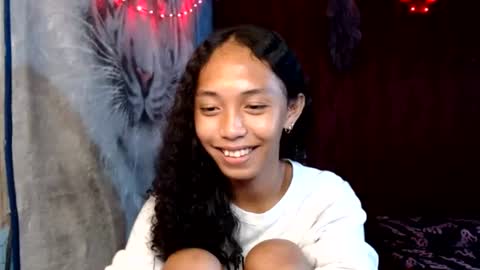 Snapshot of destinedprincess_xx chatting on 07/18/26, 04:44 jenny online show from 07/18/26, 04:44