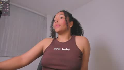 desty_y online show from 07/06/26, 03:36