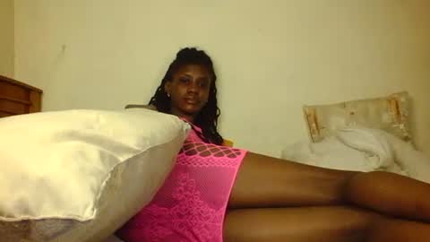 Snapshot of detlefmagadaline2021 chatting on 02/17/26, 04:31 detlefmagadaline2021 online show from 02/17/26, 04:31