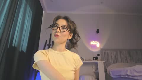 Deva online show from 09/10/25, 08:47