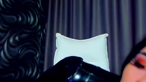 Devasha online show from 02/15/25, 12:54