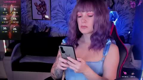 Evi online show from 12/16/25, 06:57