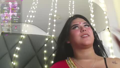 devika online show from 04/08/26, 08:09