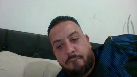 Snapshot of devil_angel66 chatting on 06/26/26, 01:37 devil_angel66 online show from 06/26/26, 01:37
