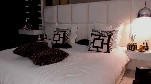 Devil bb online show from 11/30/25, 07:56