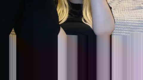 Lynn online show from 02/21/26, 06:09