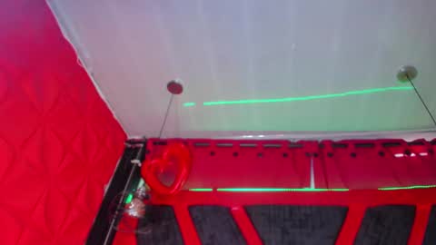 devil_taylorx online show from 10/03/25, 02:36