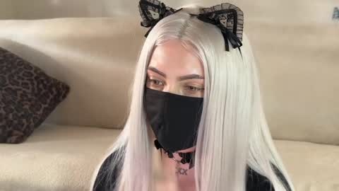 Devil online show from 03/25/26, 12:33