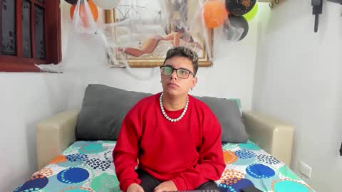 Devil online show from 10/30/25, 04:25