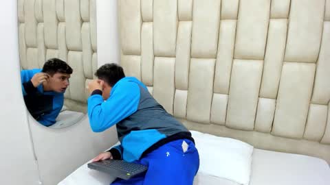 Devil online show from 11/30/25, 02:26