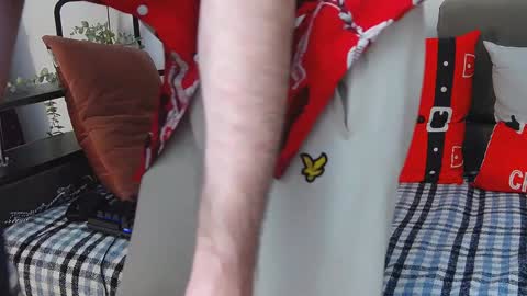 devin_ho online show from 12/23/24, 08:36