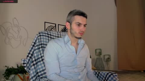 devin_ho online show from 02/01/25, 08:05