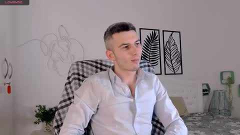 devin_ho online show from 02/10/25, 11:13